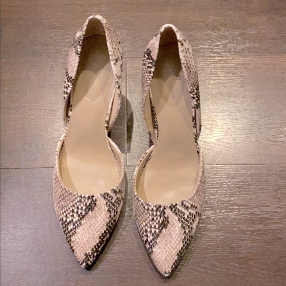 Snake skin 3 inch heels